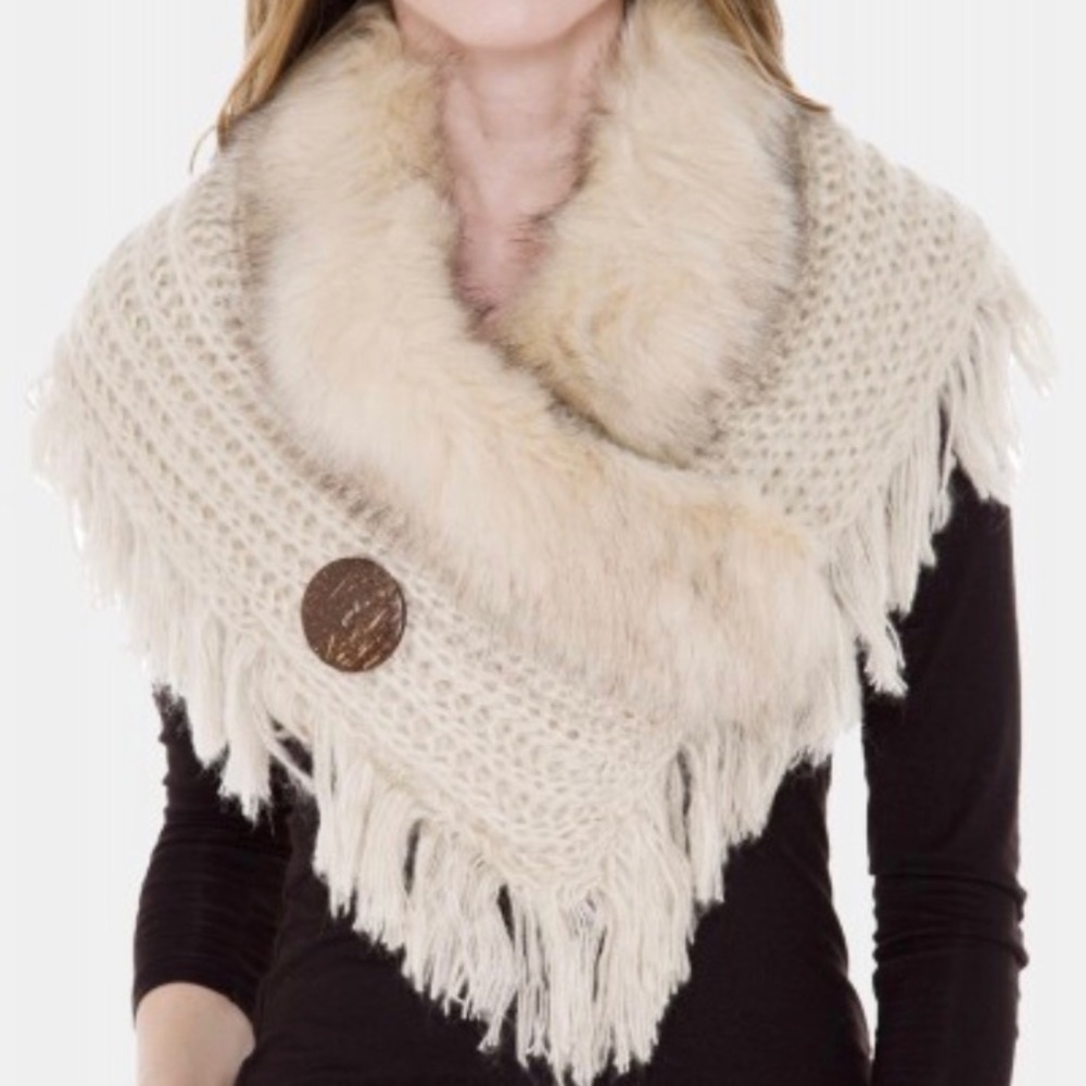 🆕 DENALI Ivory Crochet Faux Fur Fringe Shawl